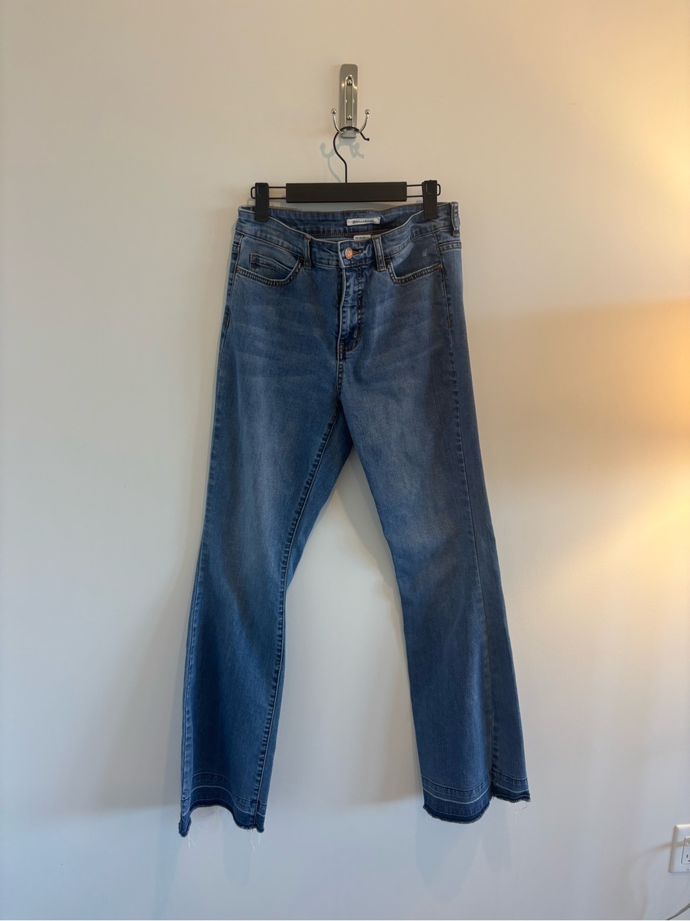 Billabong Women's high rise Flare Jeans
